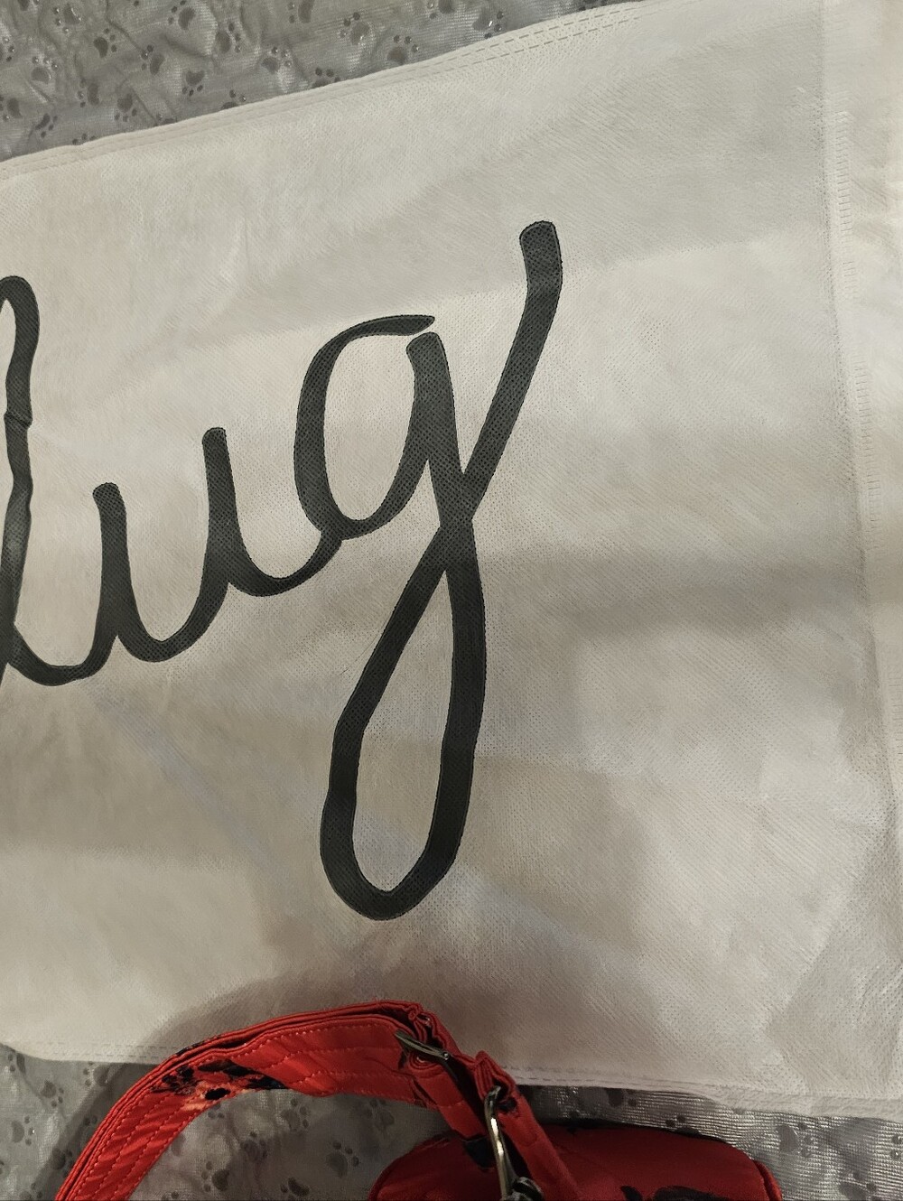Lug Trolley 2 Crossbody Bag in the Bouquet Red pattern - Picture 11 of 11